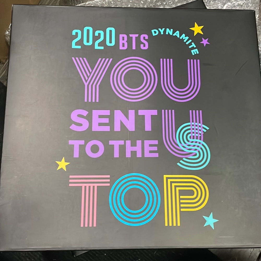 BTS Dynamite Towel Pack 01